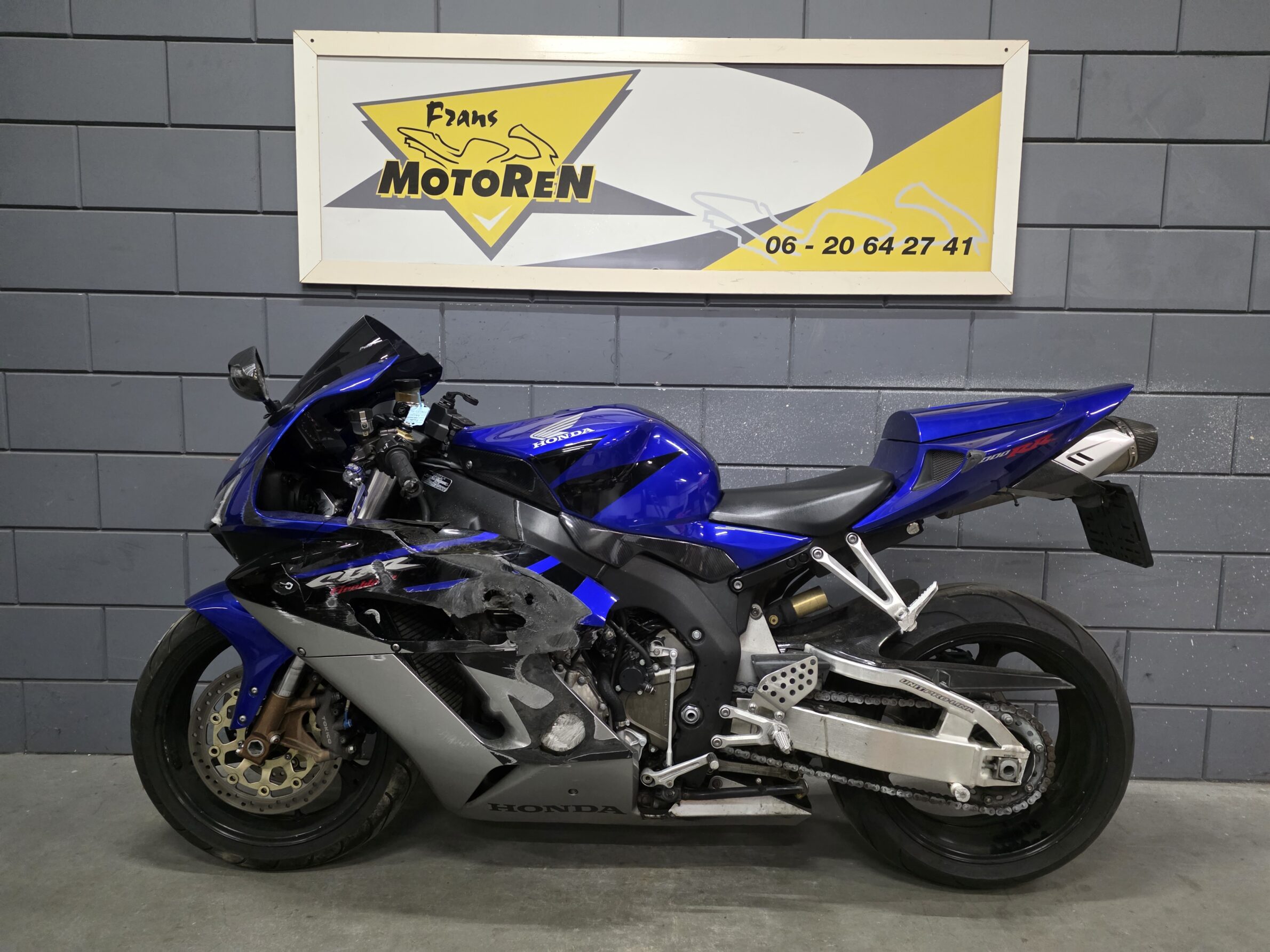 Honda cbr1000rr fireblade bj 2005 - Afbeelding 3